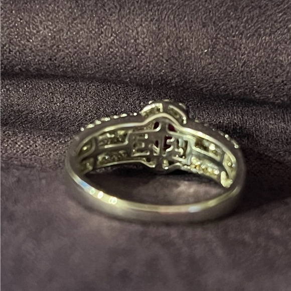 *Like New* EFFY Ruby & Diamond Halo Ring in 14K White Gold Size 7 - Picture 3 of 4